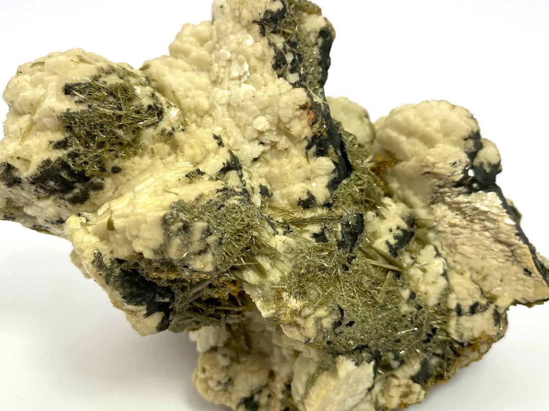 Feldspar, clinozoisite, Striegau, Sobotka Massif, Silesia, Poland
