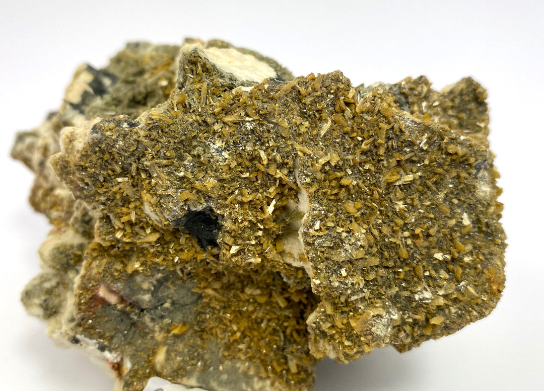 Feldspar, clinozoisite, Striegau, Sobotka Massif, Silesia, Poland